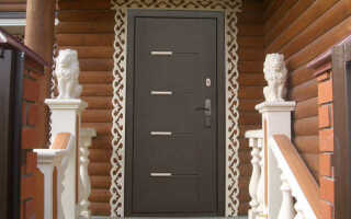 Грамотный выбор входных металлических дверей для дома