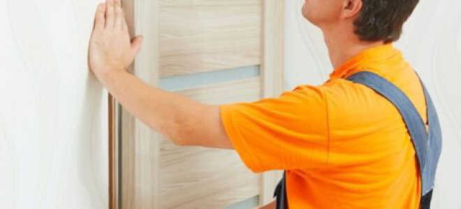 Как правильно установить межкомнатные двери с коробкой