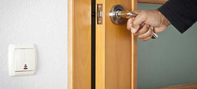 Этапы замены дверей