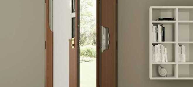 Как правильно выполняется установка железной двери