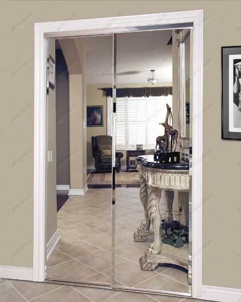 Зеркальные двустворчатые двери