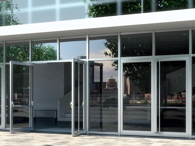 Алюминиевая дверь на входе в административное здание