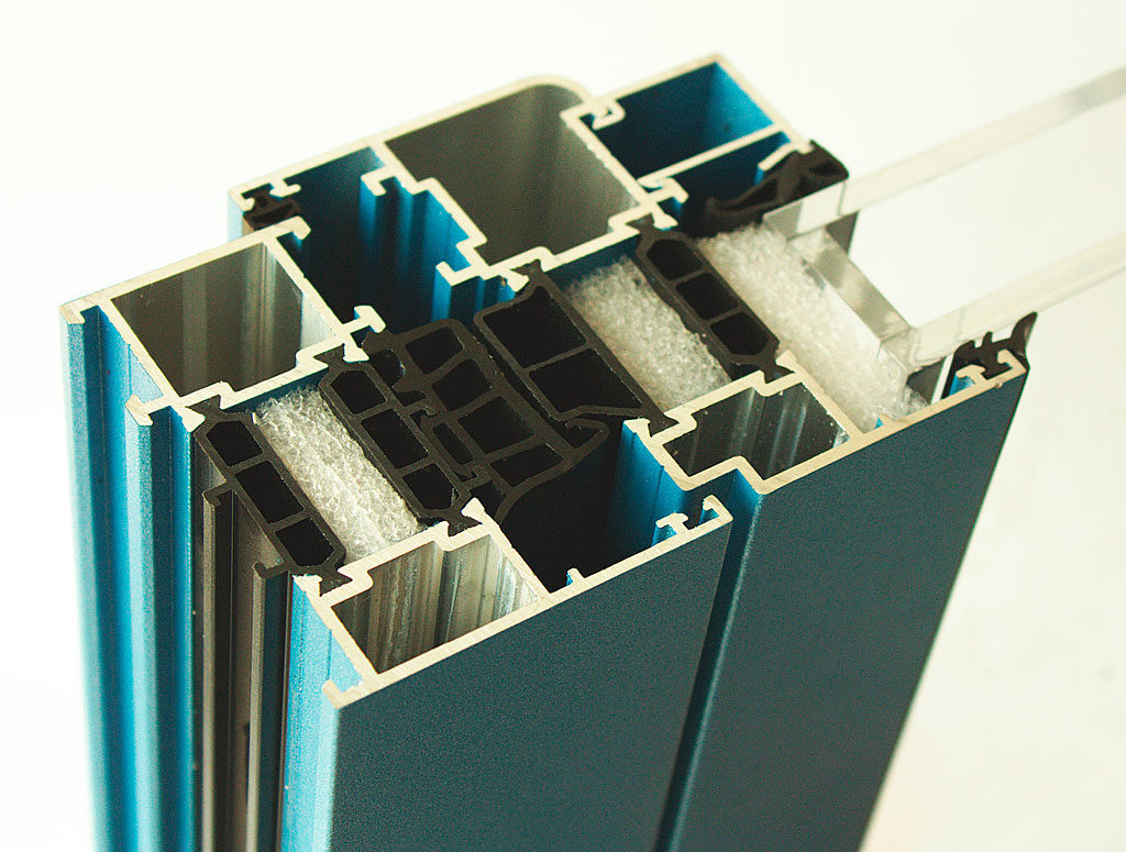 Теплый профиль