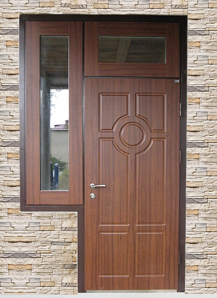 Дверь с комбинированной фрамугой
