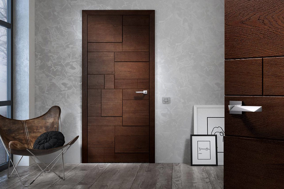 Дверь с фактурой древесины