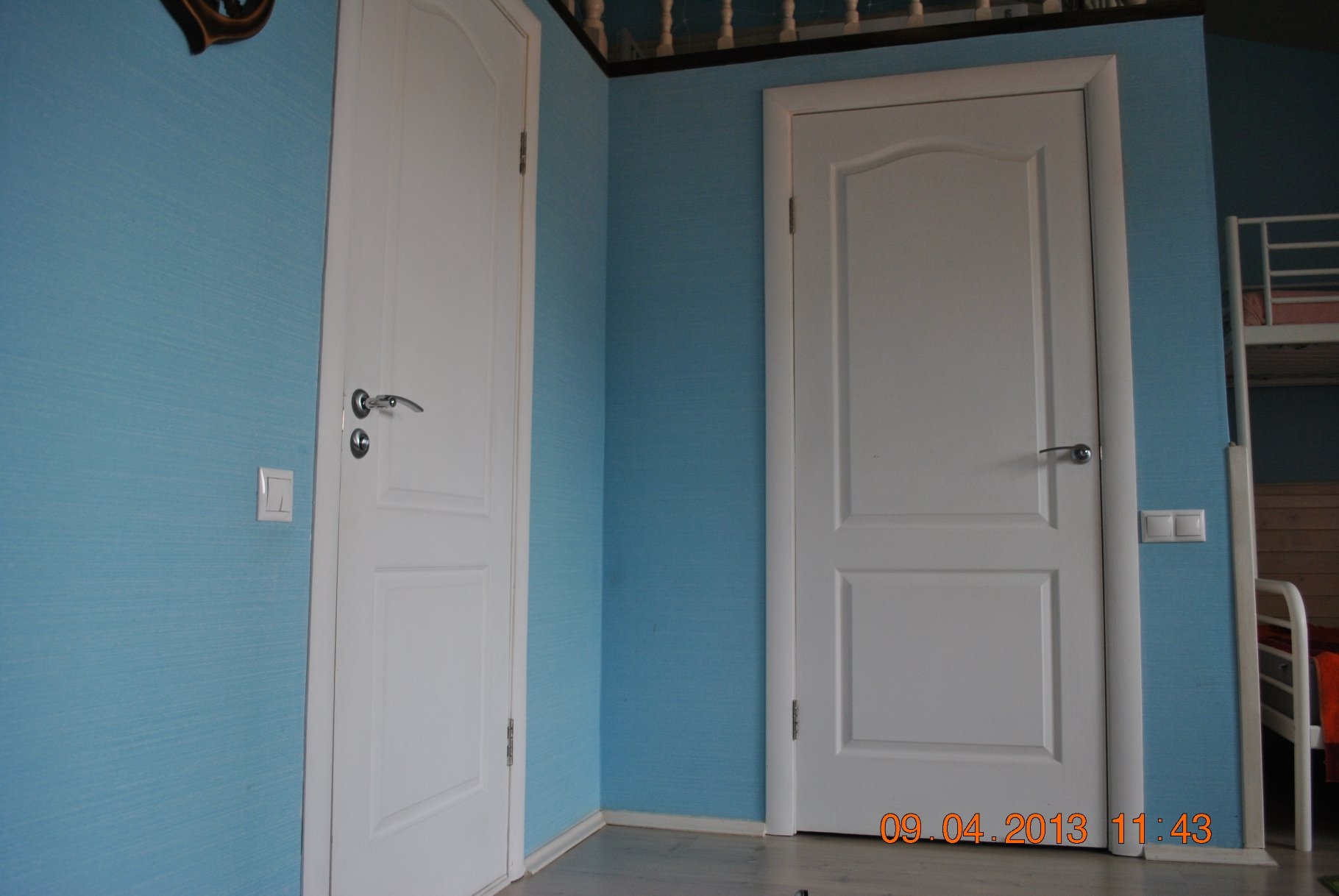 Двери канадка в интерьере