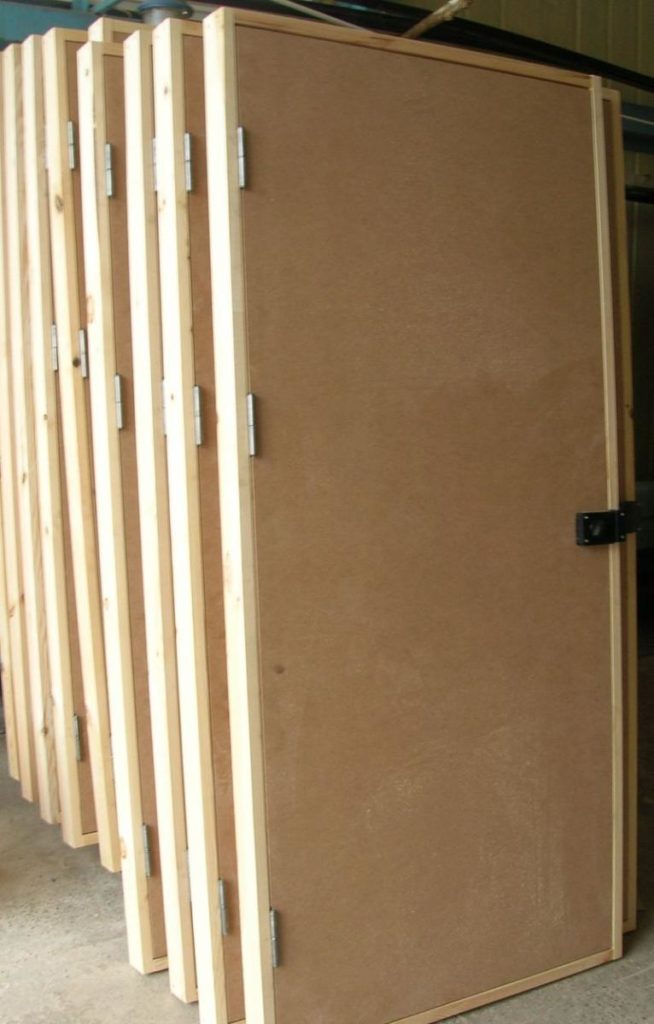 Двери из ДВП