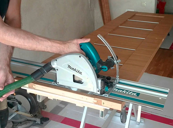 Обрезка дверного полотна