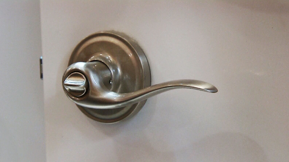 Дверная ручка