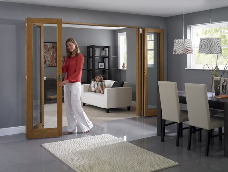 Складная дверь без направляющей 